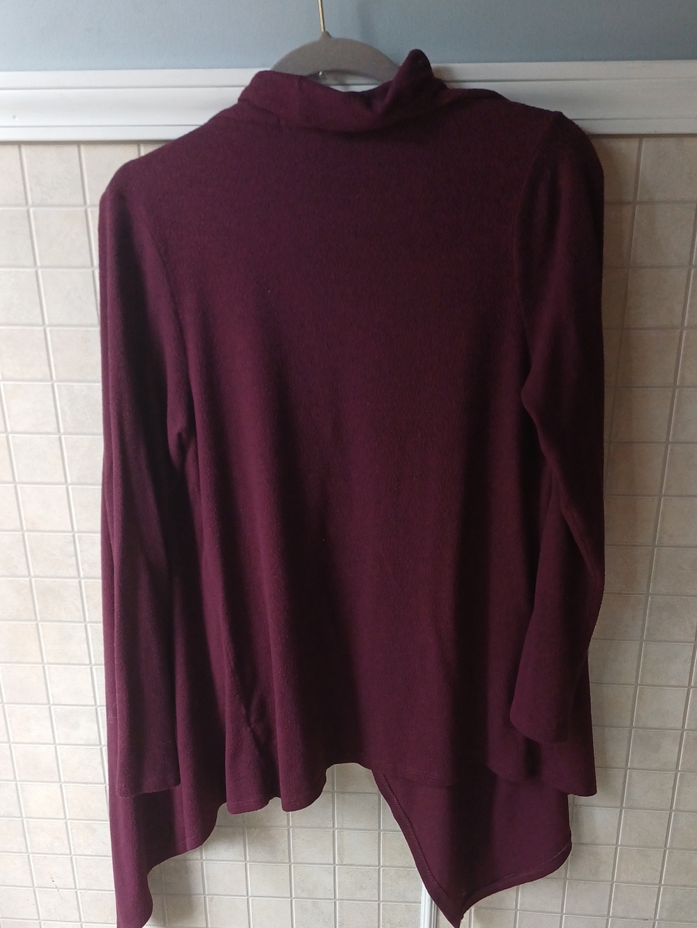 Cherish Flowy Cardigan - Picture 2 of 3
